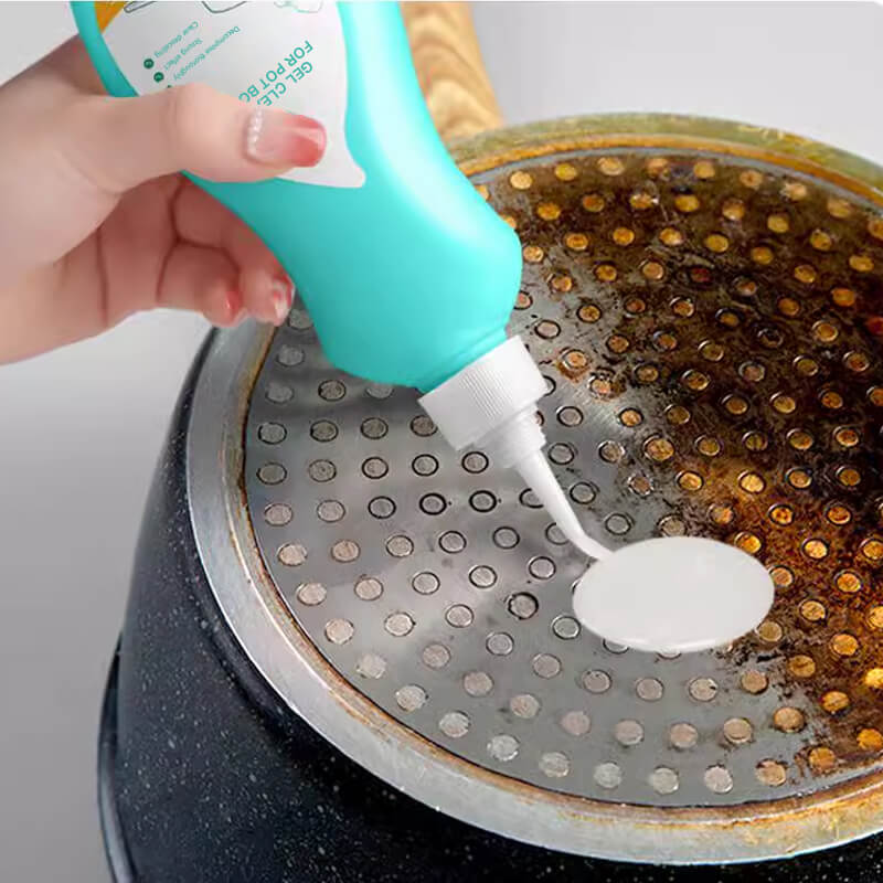 Gel-Reiniger für fettige Pfanne