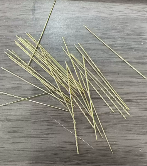 Reparieren Sie beschädigte Strickwaren im Handumdrehen! 25-teiliges Set gerändelter Reparaturnadeln