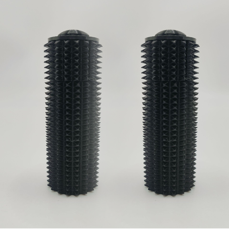 Spiky Grip Rotating Fidget Toy