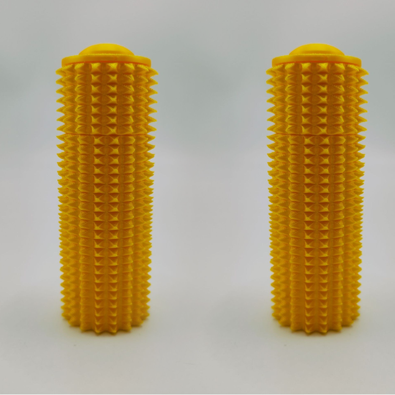 Spiky Grip Rotating Fidget Toy