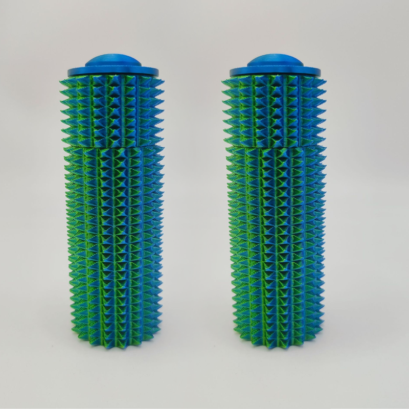 Spiky Grip Rotating Fidget Toy
