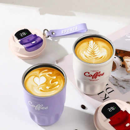 Tragbarer smarter Thermo-Kaffeebecher mit Temperaturanzeige